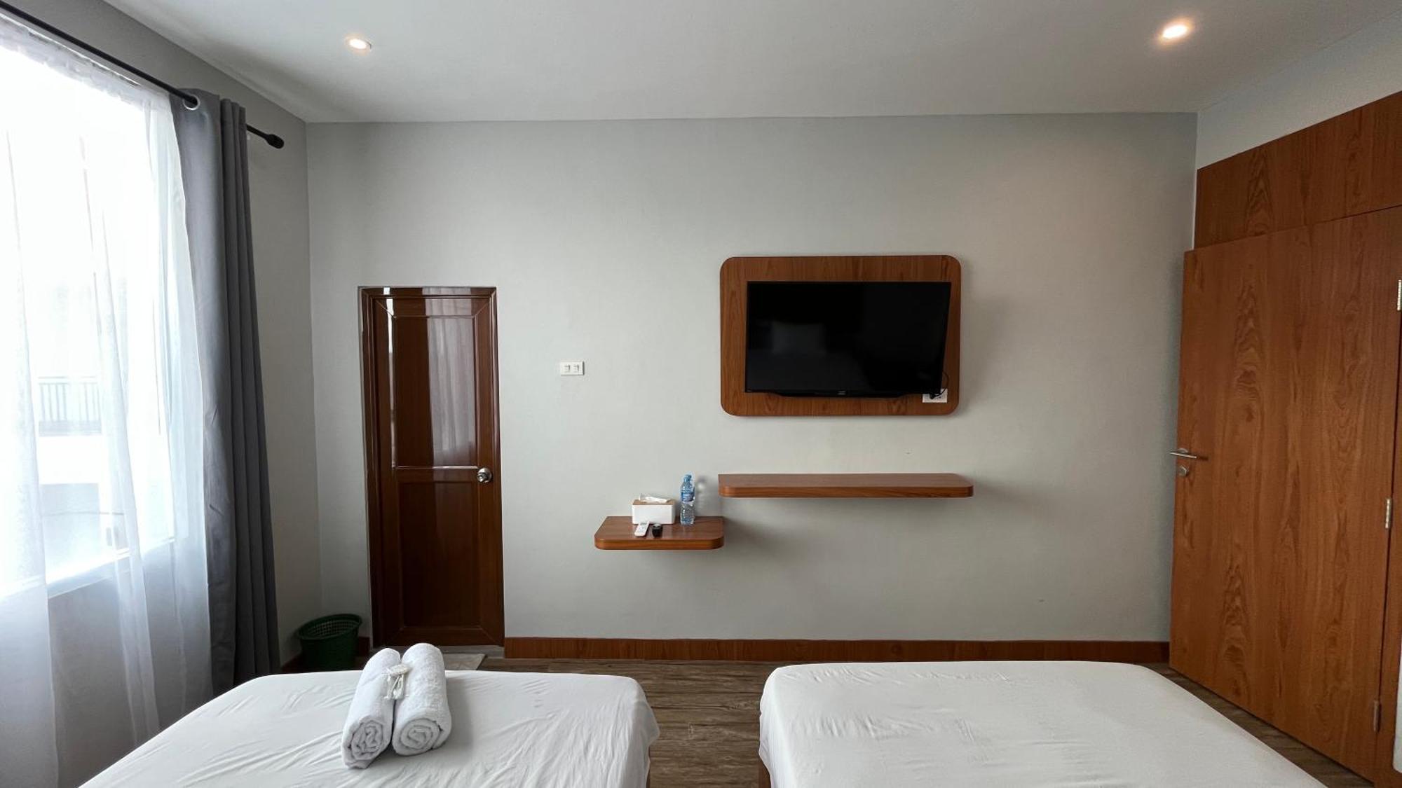 Hotel Reddoorz Premium At Jalan Diponegoro Lampung Bandar Lampung Exterior foto